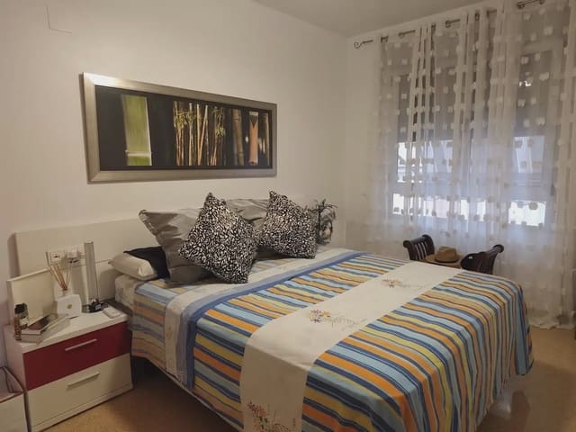 2 slaapkamer Flat te koop in Elda met garage - € 113.000 (Ref: 9976627)