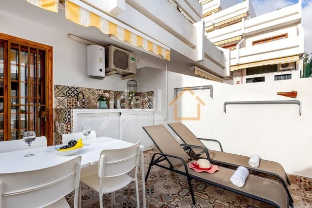 1 slaapkamer Appartement te koop in Costa Adeje, Adeje met zwembad - € 289.000 (Ref: 10131151)