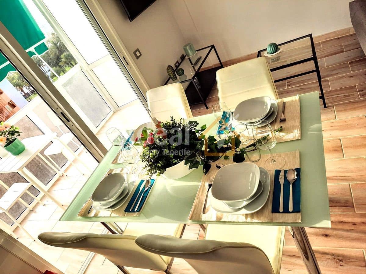 1 slaapkamer Appartement te koop in Costa Adeje met zwembad - € 279.000 (Ref: 10131152)