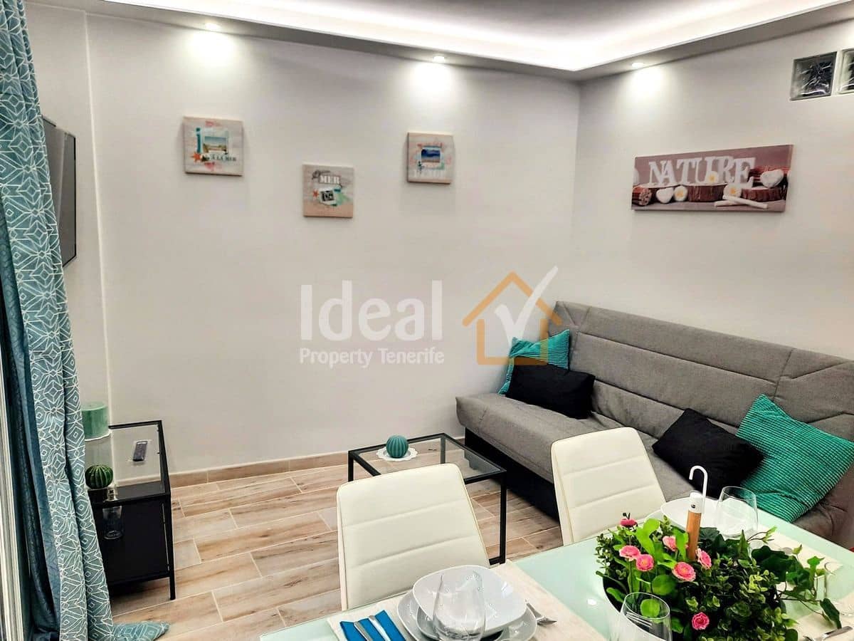 1 slaapkamer Appartement te koop in Costa Adeje met zwembad - € 279.000 (Ref: 10131152)