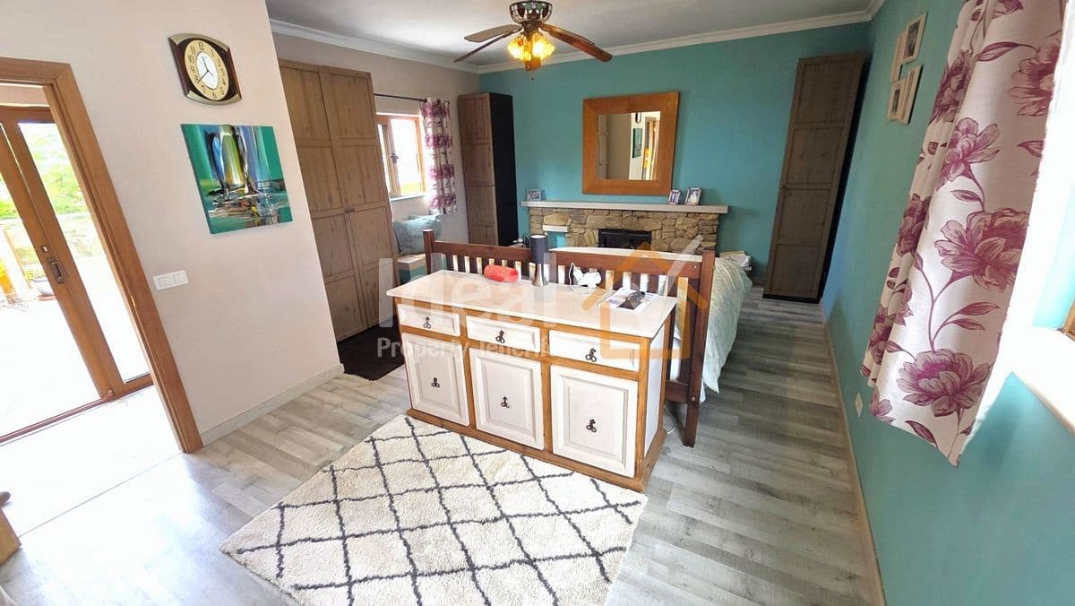 6 bedroom Villa for sale in San Miguel de Abona with pool garage - € 820,000 (Ref: 10141650)