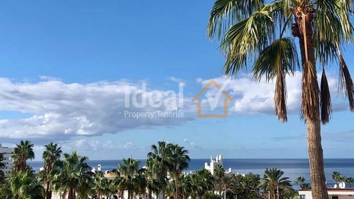 3 bedroom Apartment for sale in Costa Adeje with pool garage - € 435,000 (Ref: 10164129)
