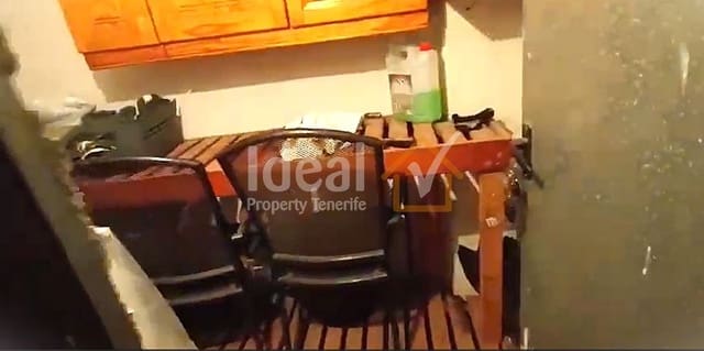 Garaż na sprzedaż w Los Cristianos, Arona - 42 000 € (Ref: 10186382)