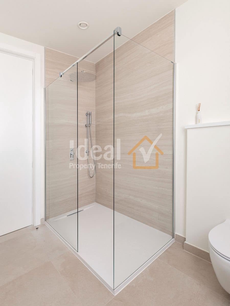 3 Zimmer Villa zu verkaufen in Costa Adeje mit Pool Garage - 1.995.500 € (Ref: 6019190)