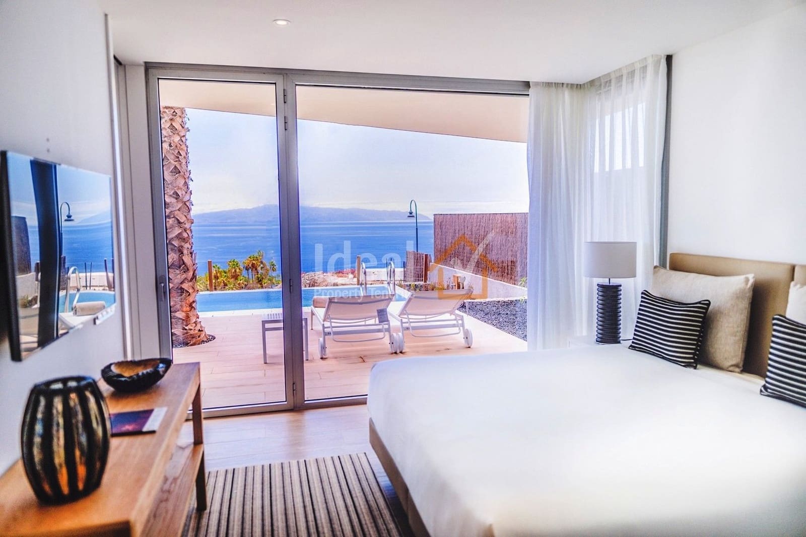 3 soveværelse Villa til salg i Guia de Isora med swimmingpool garage - € 2.100.000 (Ref: 6019217)