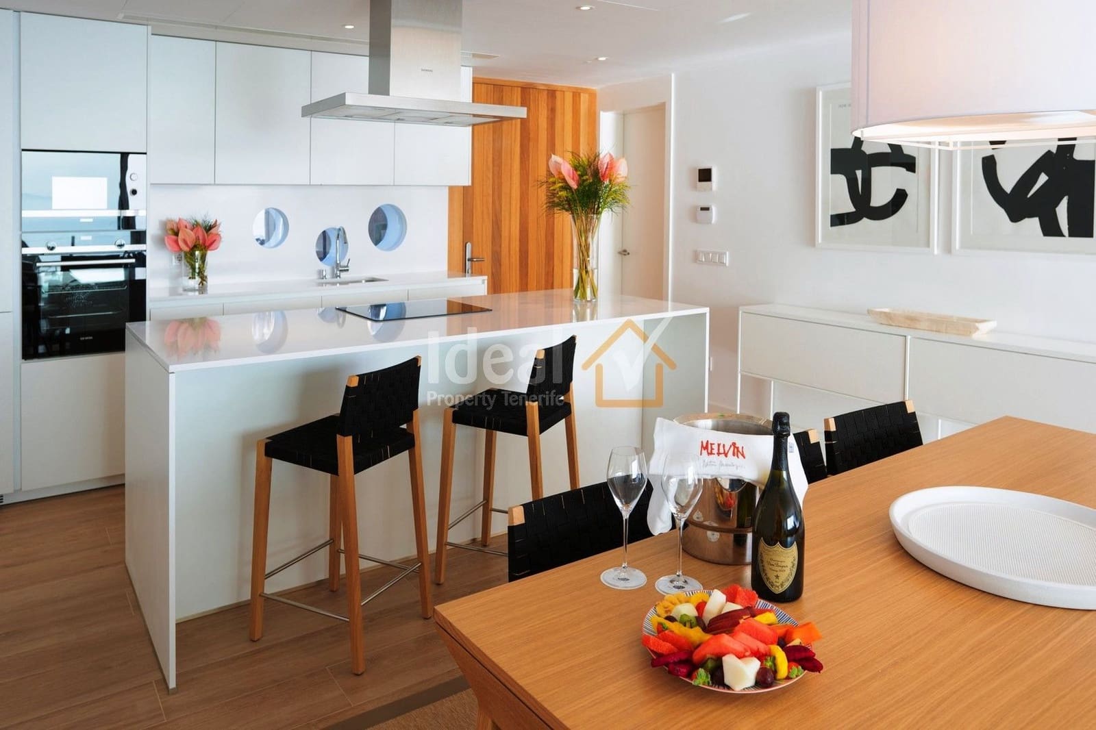 3 soveværelse Villa til salg i Guia de Isora med swimmingpool garage - € 2.100.000 (Ref: 6019217)