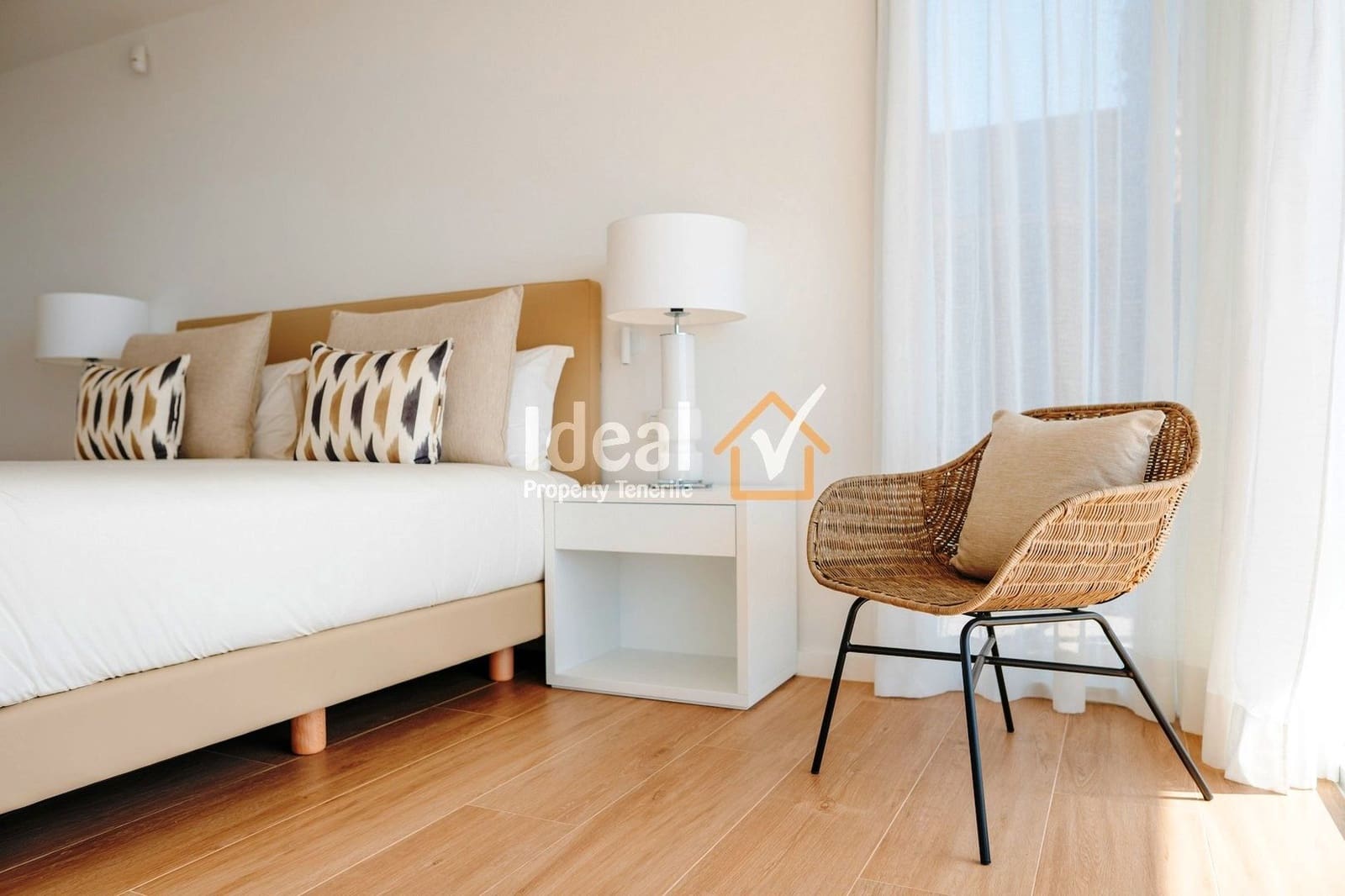 3 soveværelse Villa til salg i Guia de Isora med swimmingpool garage - € 2.100.000 (Ref: 6019217)