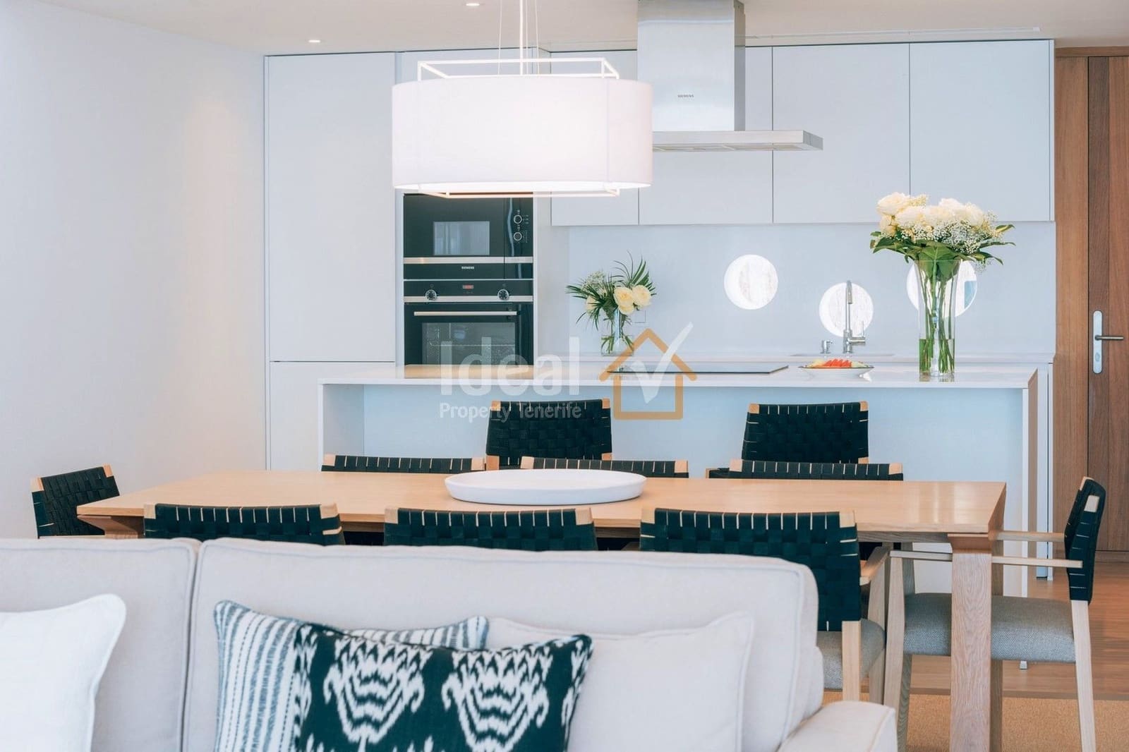 3 soveværelse Villa til salg i Guia de Isora med swimmingpool garage - € 2.100.000 (Ref: 6019217)