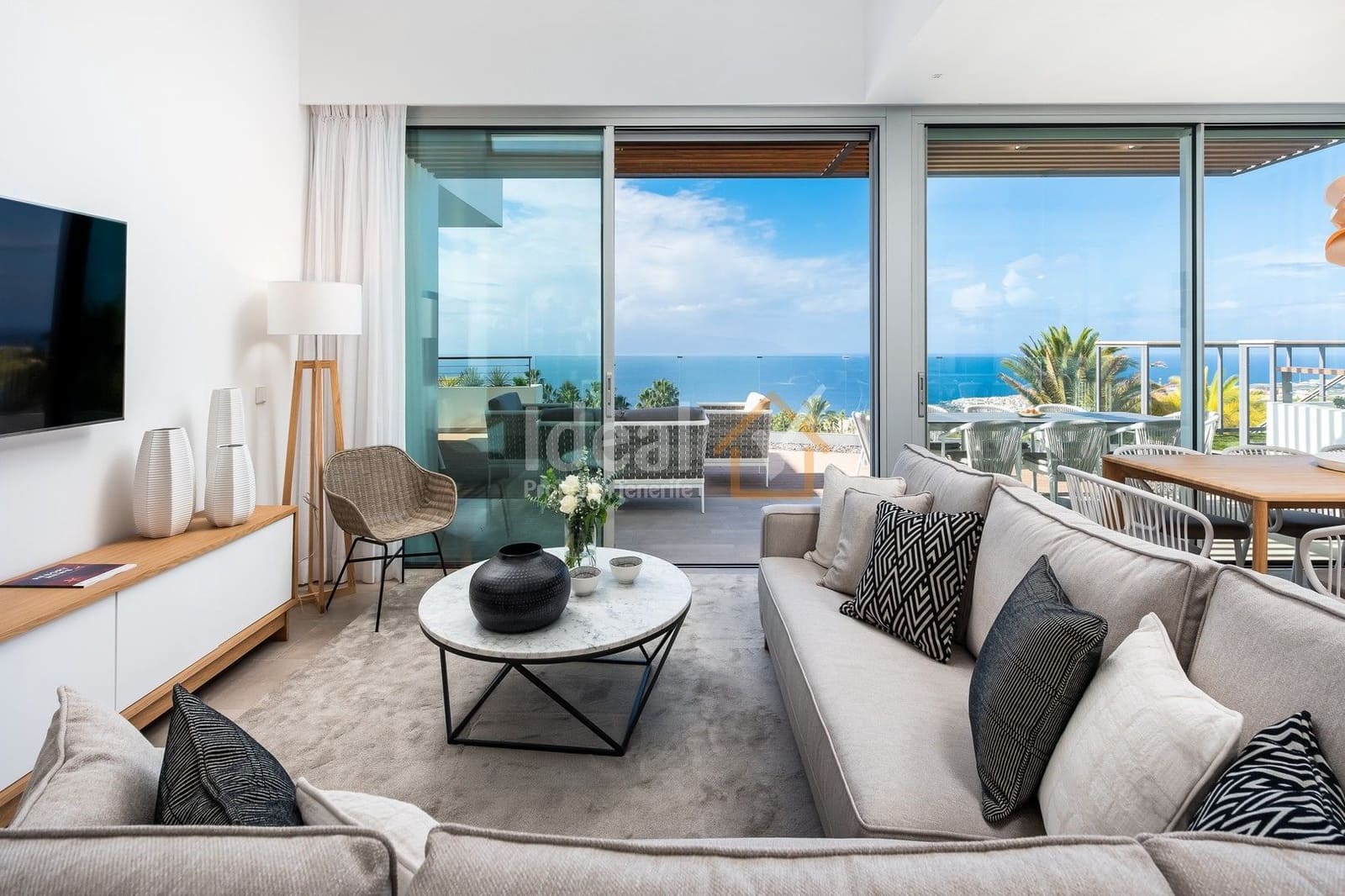 3 soverom Leilighet til salgs i Guia de Isora med svømmebasseng garasje - € 1 333 000 (Ref: 6019218)