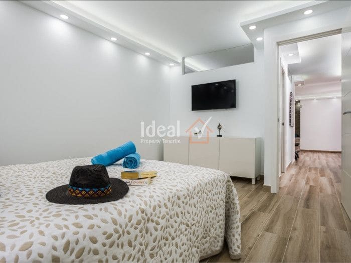 Chalet de 6 habitaciones en Adeje en venta - 2.550.000 € (Ref: 6351444)