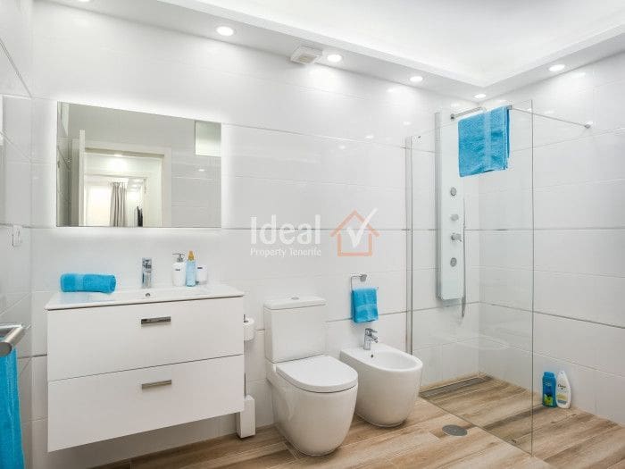 Chalet de 6 habitaciones en Adeje en venta - 2.550.000 € (Ref: 6351444)