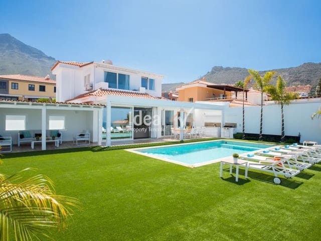 Chalet de 6 habitaciones en Adeje en venta - 2.550.000 € (Ref: 6351444)