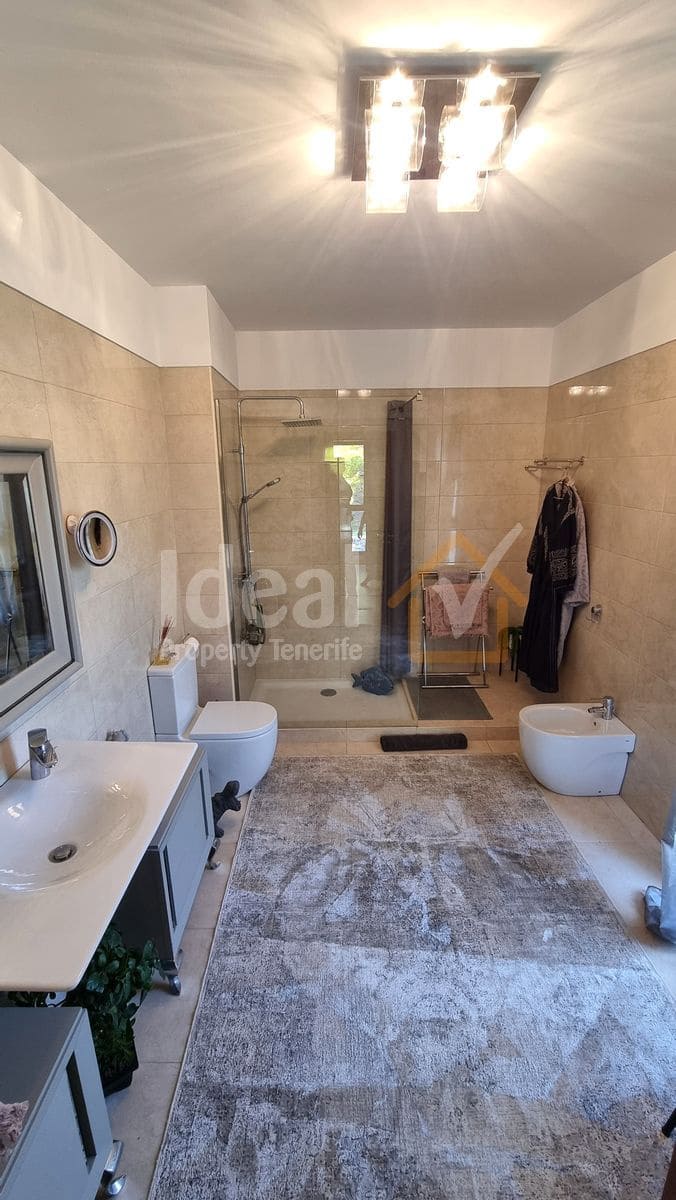 3 Zimmer Villa zu verkaufen in Costa Adeje mit Pool Garage - 3.050.000 € (Ref: 6351492)