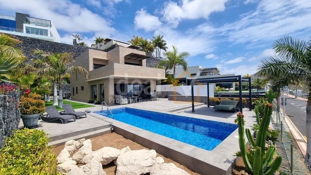 3 Zimmer Villa zu verkaufen in Costa Adeje, Adeje mit Pool Garage - 3.050.000 € (Ref: 6351492)