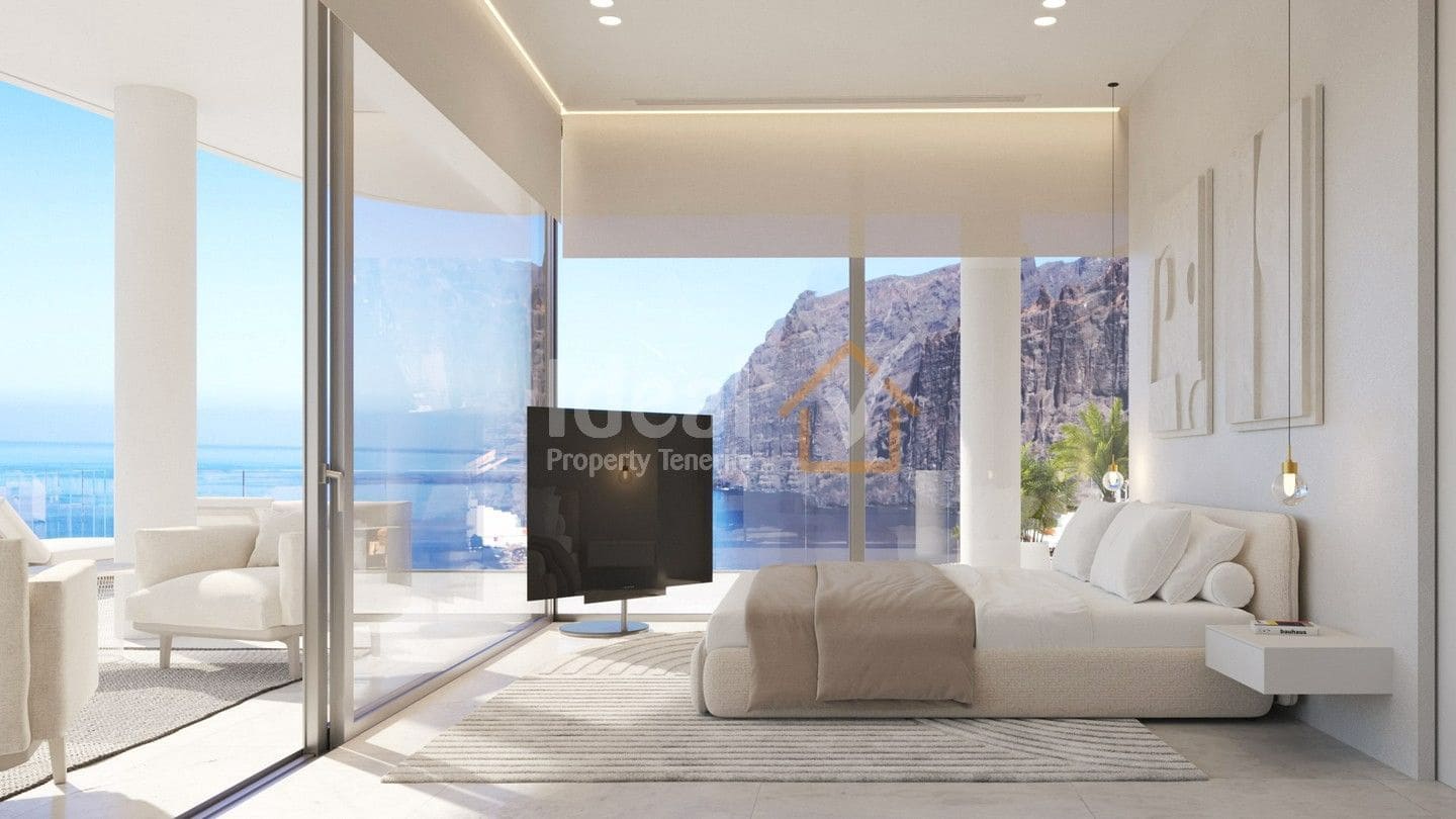 3 soveværelse Lejlighed til salg i Los Gigantes med swimmingpool garage - € 1.795.000 (Ref: 6637358)