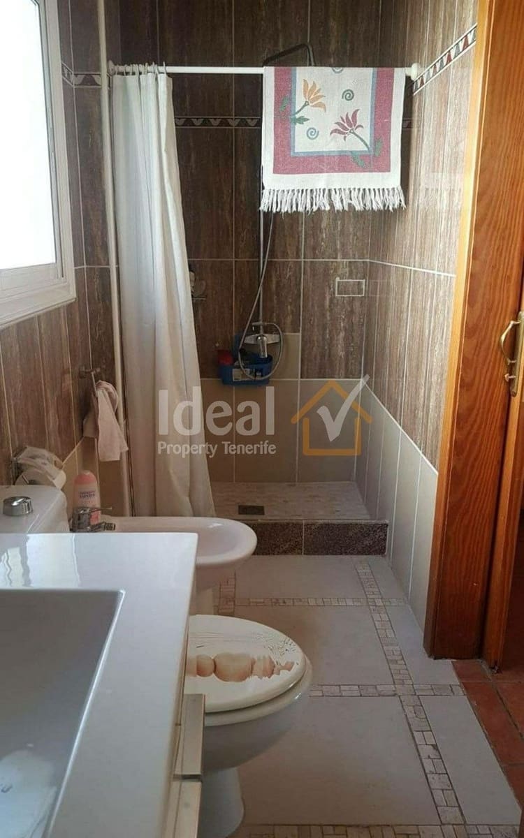 4 soveværelse Semi-Rækkehus til salg i Costa del Silencio - € 550.000 (Ref: 6685819)