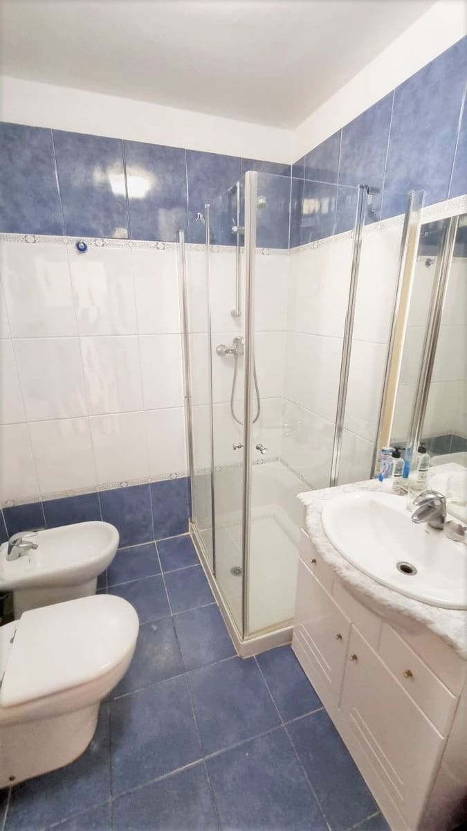 1 slaapkamer Appartement te koop in Los Cristianos met zwembad - € 265.000 (Ref: 6704162)