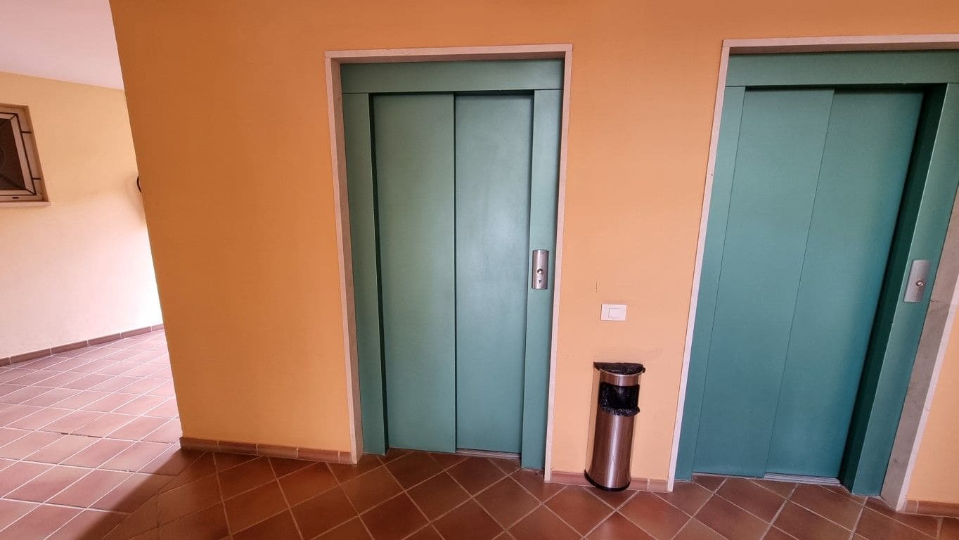 1 slaapkamer Appartement te koop in Los Cristianos met zwembad - € 265.000 (Ref: 6704162)