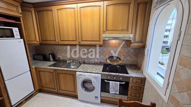 1 slaapkamer Appartement te koop in Los Cristianos, Arona met zwembad - € 265.000 (Ref: 6704162)