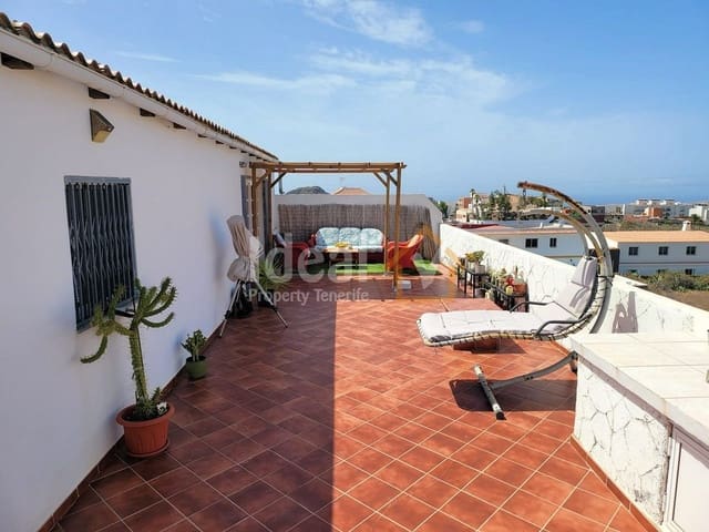 6 soveværelse Villa til salg i Buzanada, Arona - € 720.000 (Ref: 6758657)