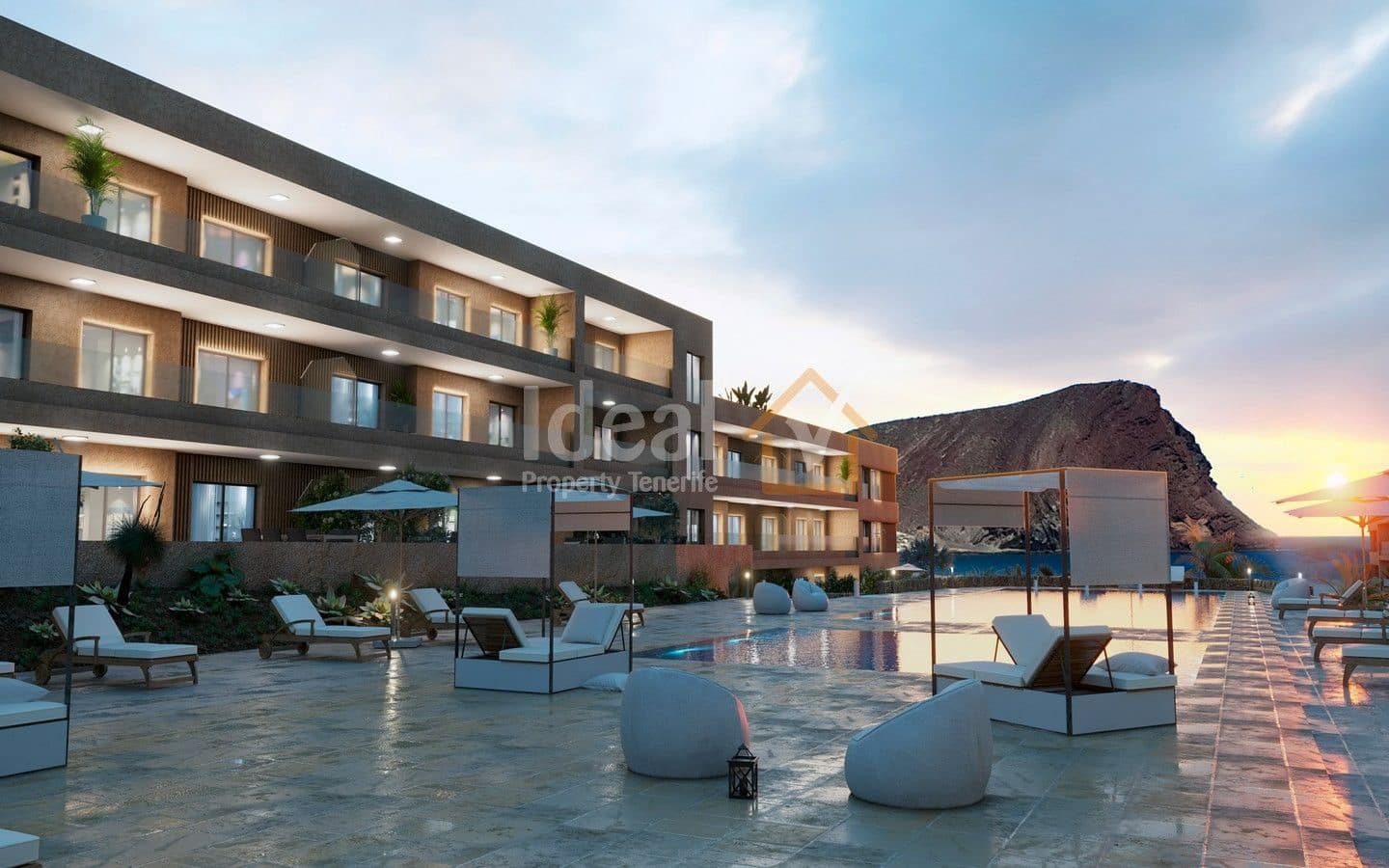 2 soveværelse Lejlighed til salg i El Medano med swimmingpool garage - € 499.000 (Ref: 6944289)