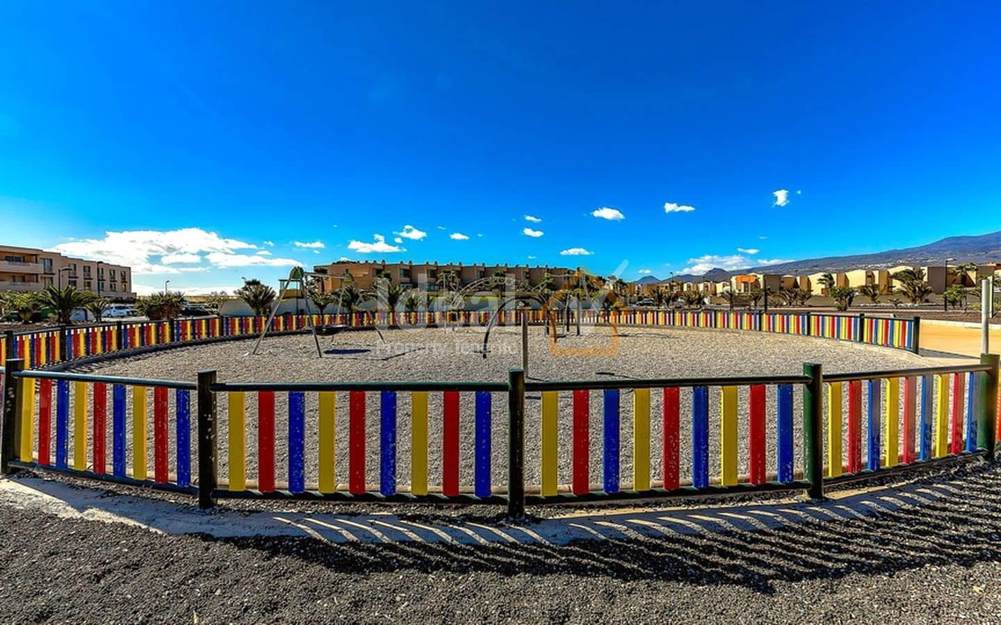 2 soveværelse Lejlighed til salg i El Medano med swimmingpool garage - € 499.000 (Ref: 6944289)