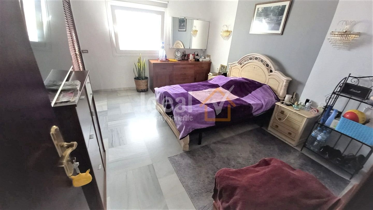 3 soveværelse Villa til salg i Valle de San Lorenzo med swimmingpool garage - € 840.000 (Ref: 7259375)