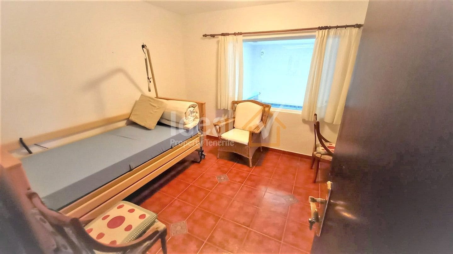 3 soveværelse Villa til salg i Valle de San Lorenzo med swimmingpool garage - € 840.000 (Ref: 7259375)