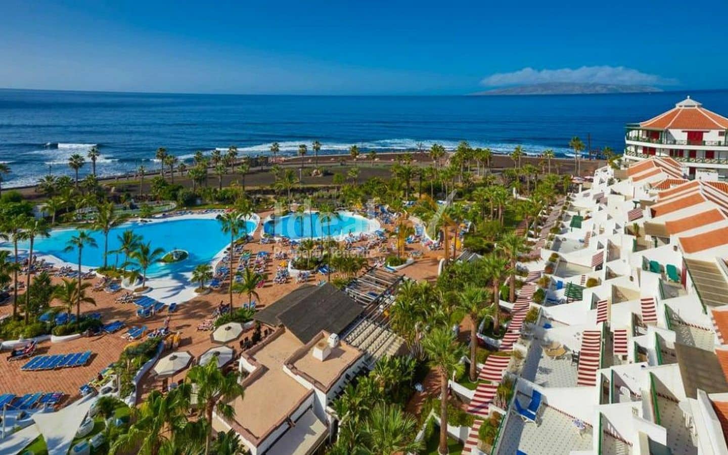 1 soveværelse Lejlighed til salg i Playa de las Americas med swimmingpool - € 620.000 (Ref: 7796069)