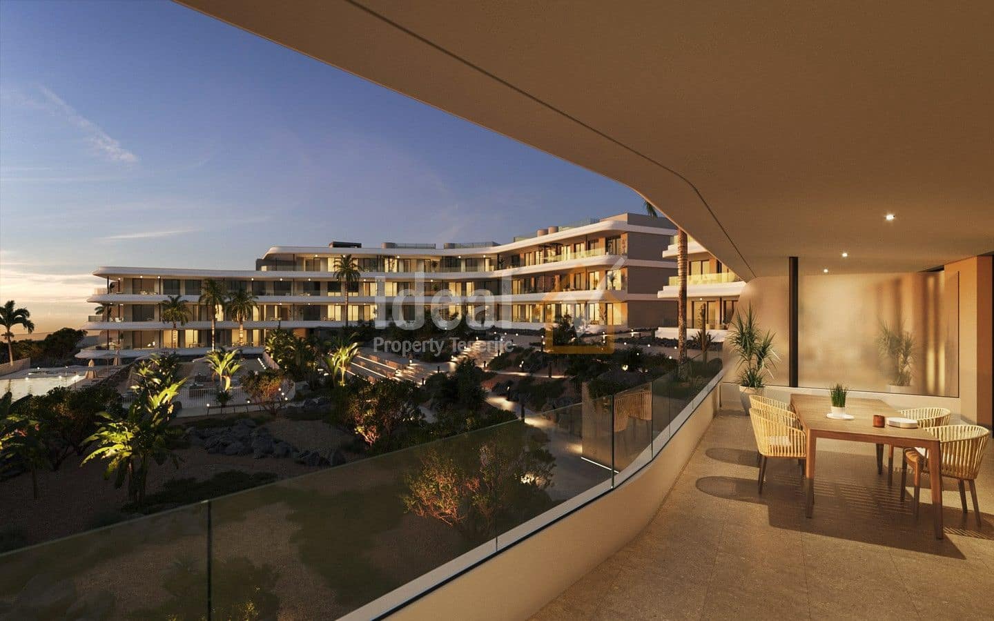 Apartamento de 2 habitaciones en Costa Adeje en venta con piscina garaje - 675.000 € (Ref: 7836057)