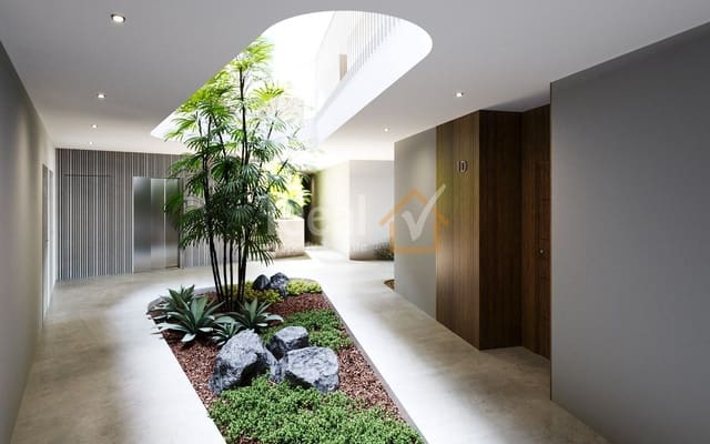 Apartamento de 2 habitaciones en Costa Adeje, Adeje en venta con piscina garaje - 675.000 € (Ref: 7836057)