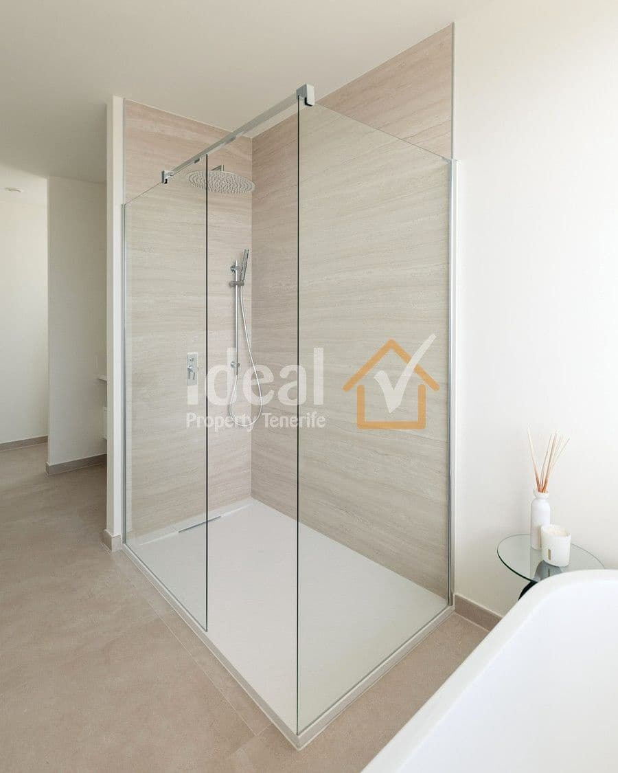 5 soveværelse Villa til salg i Costa Adeje med swimmingpool garage - € 2.474.500 (Ref: 7837747)