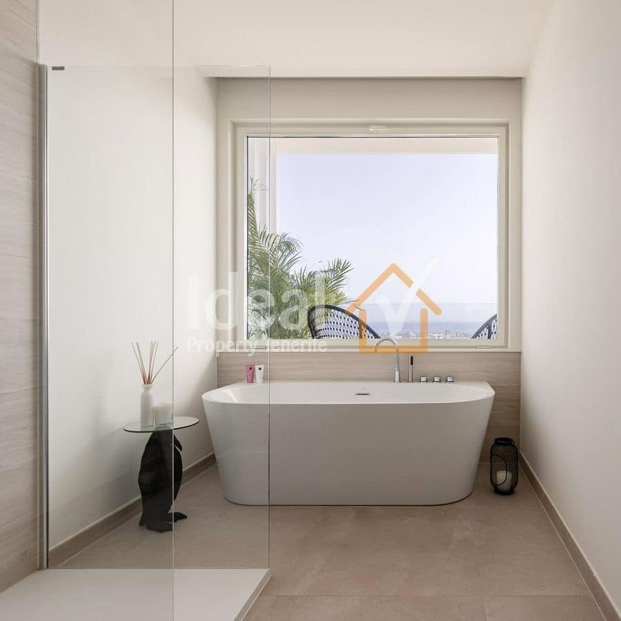 5 soveværelse Villa til salg i Costa Adeje med swimmingpool garage - € 2.474.500 (Ref: 7837747)