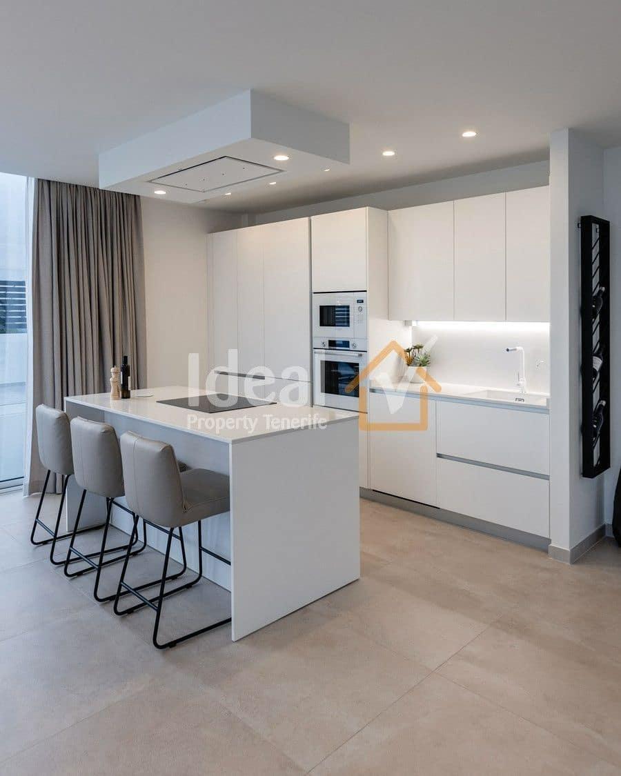 5 soveværelse Villa til salg i Costa Adeje med swimmingpool garage - € 2.474.500 (Ref: 7837747)