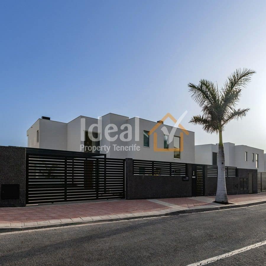 5 soveværelse Villa til salg i Costa Adeje med swimmingpool garage - € 2.474.500 (Ref: 7837747)