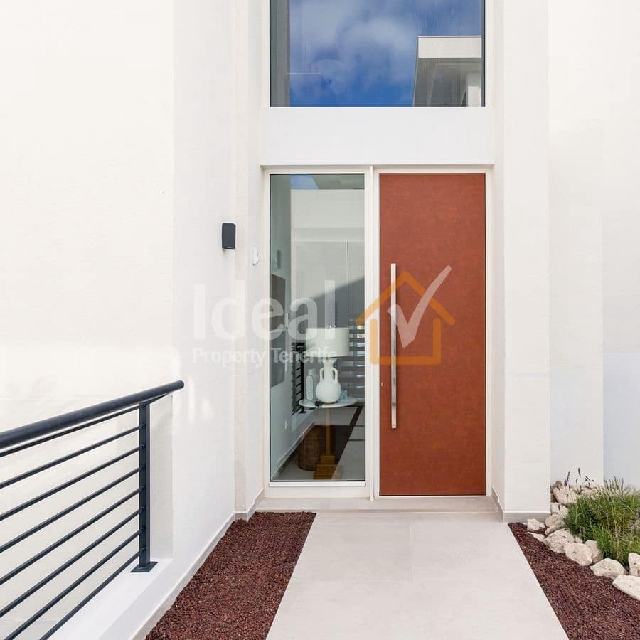 3 Zimmer Villa zu verkaufen in Costa Adeje mit Pool Garage - 2.385.500 € (Ref: 7837747)