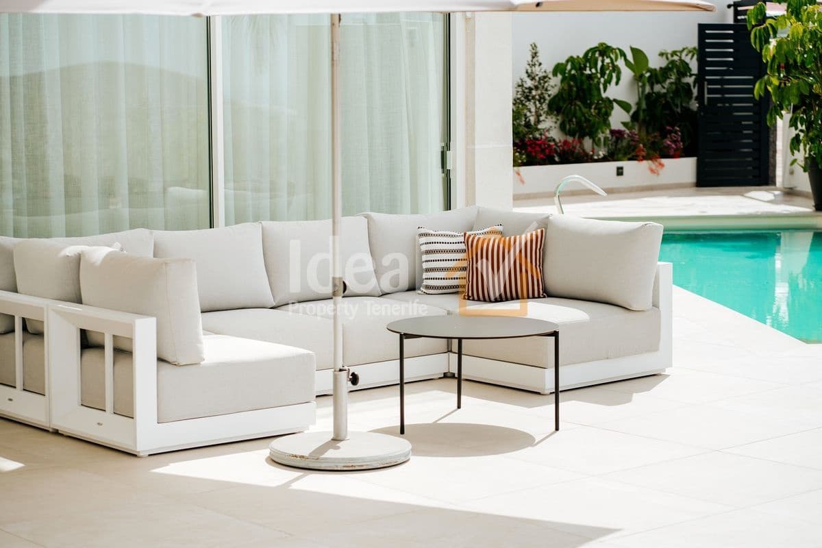 3 Zimmer Villa zu verkaufen in Costa Adeje mit Pool Garage - 2.385.500 € (Ref: 7837747)