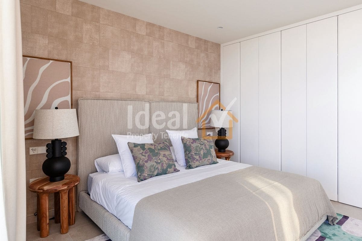 3 Zimmer Villa zu verkaufen in Costa Adeje mit Pool Garage - 2.385.500 € (Ref: 7837747)