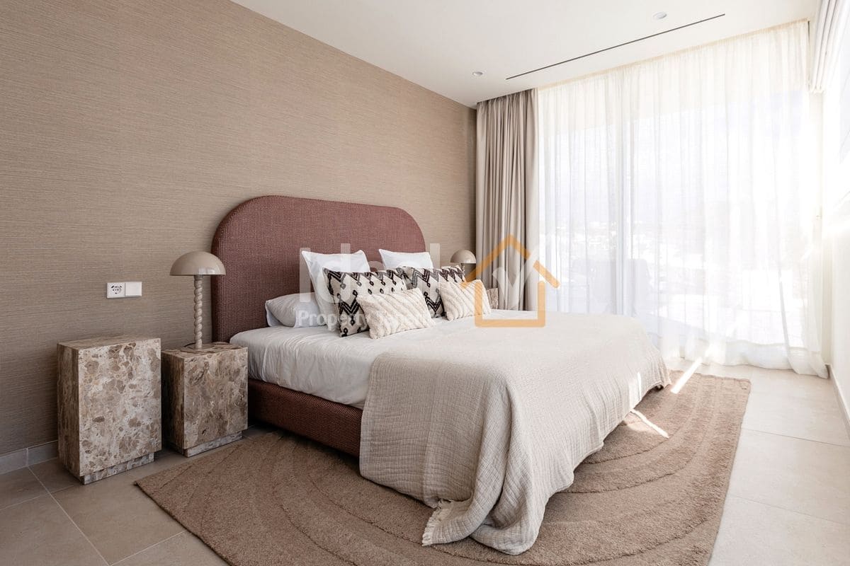 3 Zimmer Villa zu verkaufen in Costa Adeje mit Pool Garage - 2.385.500 € (Ref: 7837747)