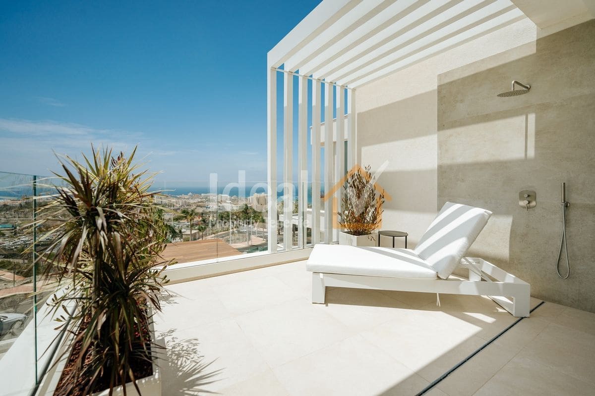 3 Zimmer Villa zu verkaufen in Costa Adeje mit Pool Garage - 2.385.500 € (Ref: 7837747)