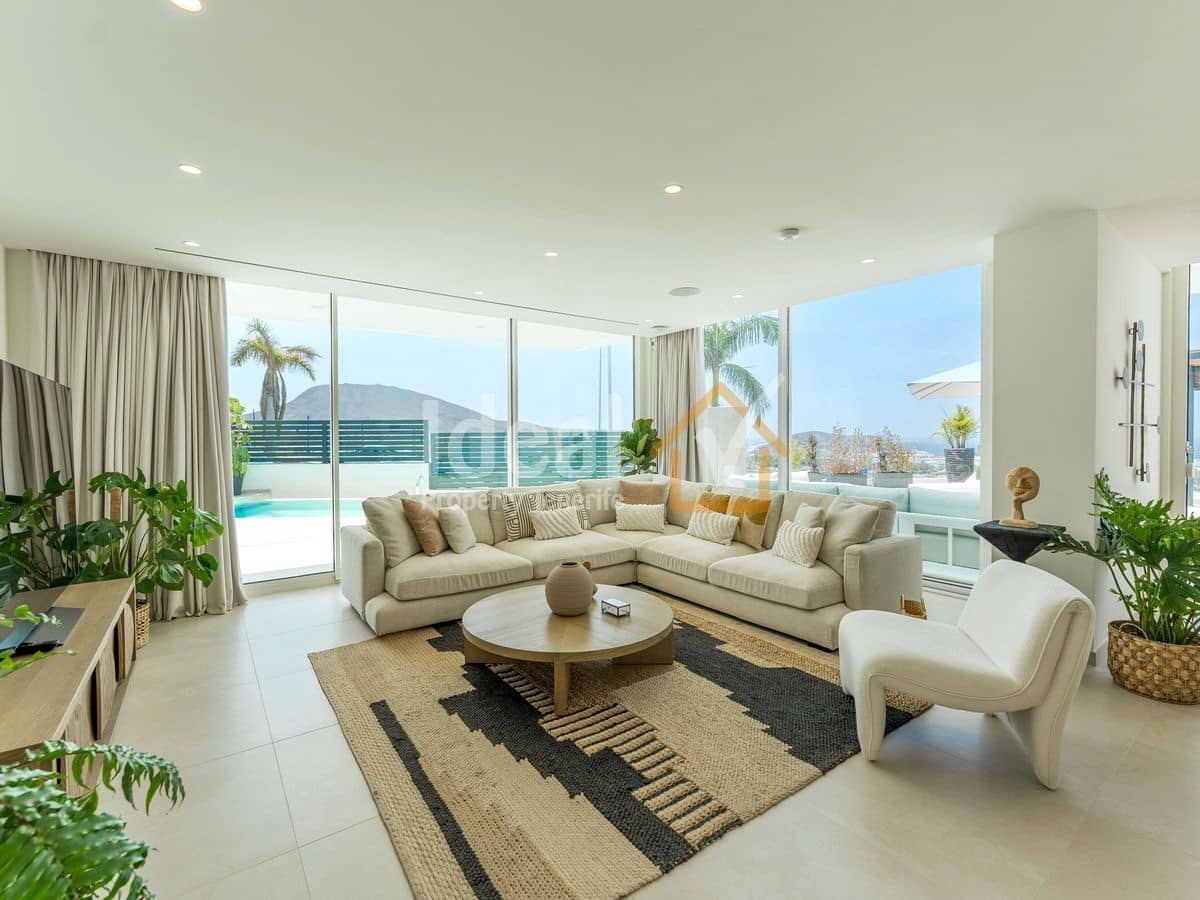 3 Zimmer Villa zu verkaufen in Costa Adeje mit Pool Garage - 2.385.500 € (Ref: 7837747)