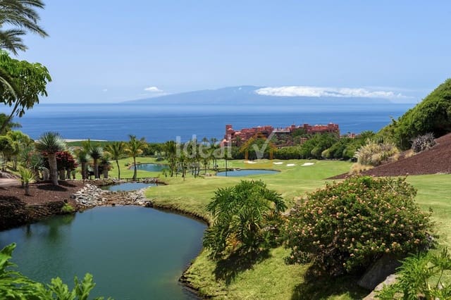 Undeveloped Land for sale in Guía de Isora - € 1,060,000 (Ref: 8153933)