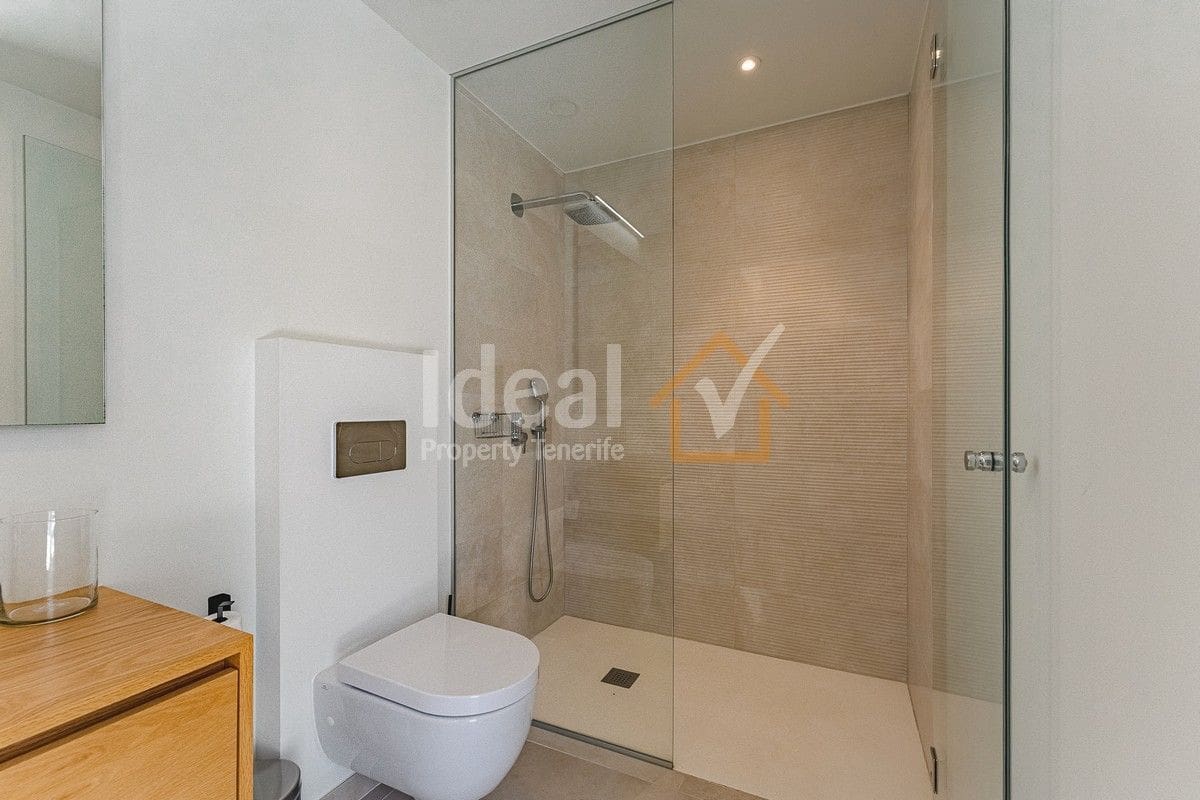 3 soveværelse Villa til salg i Guia de Isora med swimmingpool garage - € 1.980.000 (Ref: 8212854)