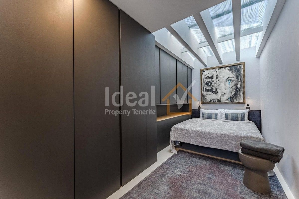 3 soveværelse Villa til salg i Costa Adeje med swimmingpool garage - € 1.280.000 (Ref: 8225702)