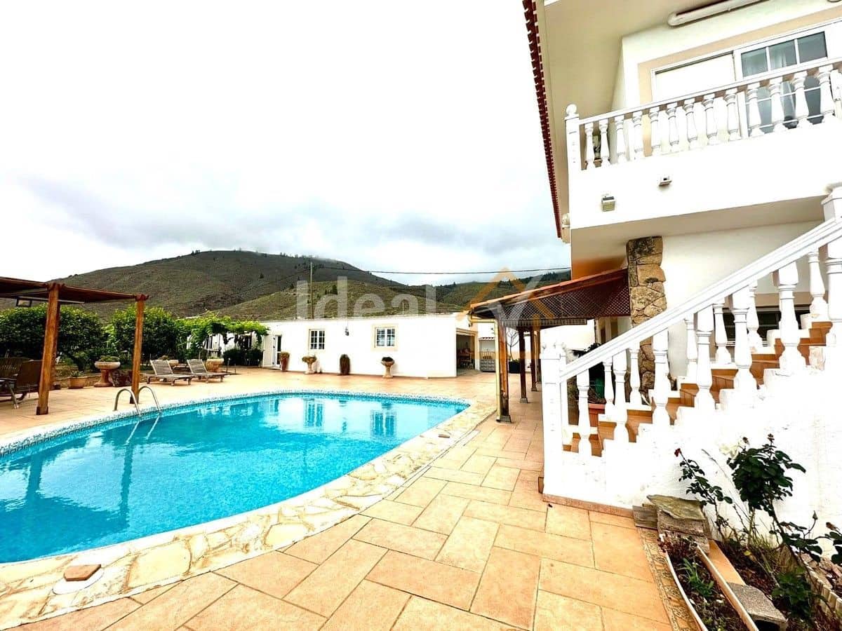 4 soveværelse Villa til salg i Guia de Isora med swimmingpool garage - € 740.000 (Ref: 8404708)