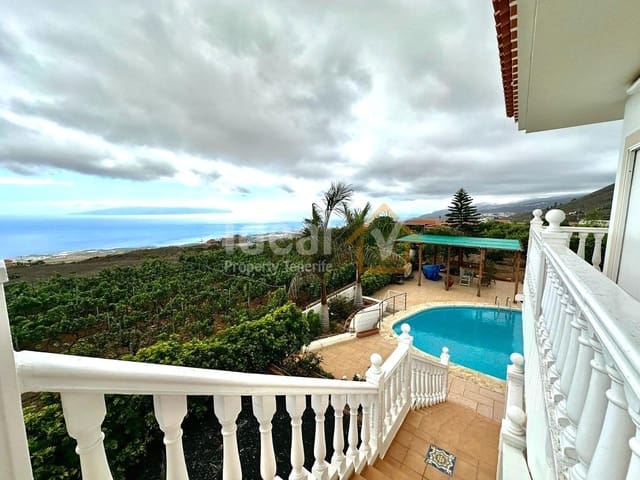 4 soveværelse Villa til salg i Guía de Isora med swimmingpool garage - € 740.000 (Ref: 8404708)