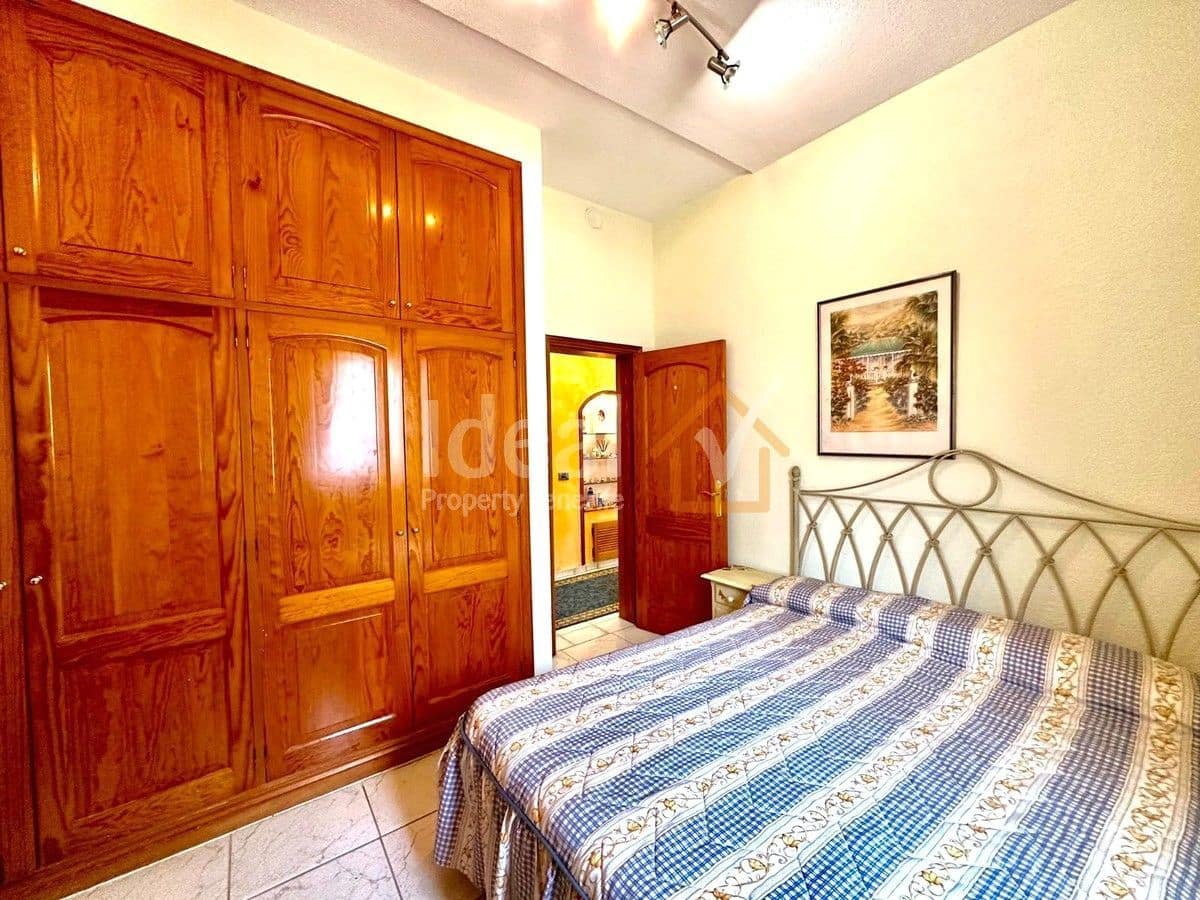 4 soveværelse Villa til salg i Guia de Isora med swimmingpool garage - € 740.000 (Ref: 8404708)