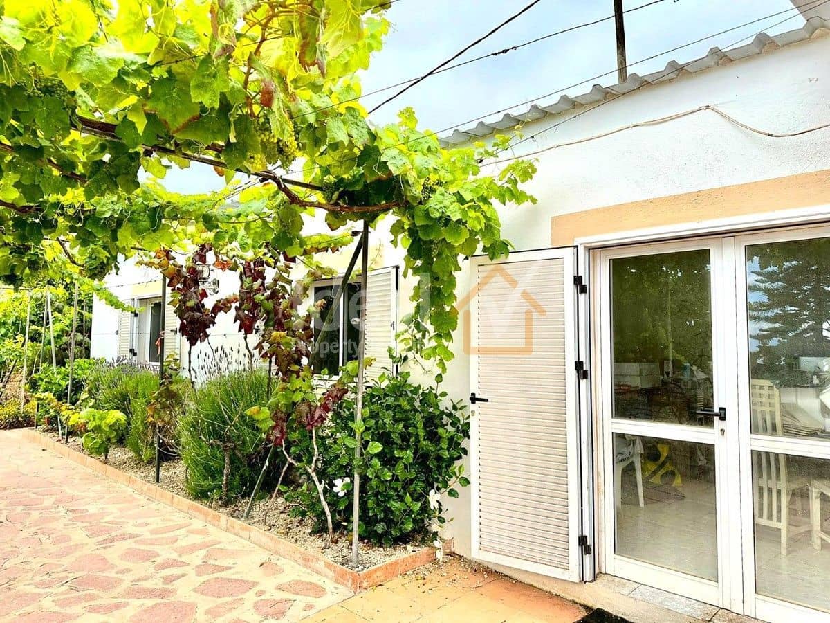 4 soveværelse Villa til salg i Guia de Isora med swimmingpool garage - € 740.000 (Ref: 8404708)