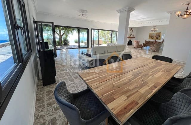 4 soverom Villa til salgs i Güímar med svømmebasseng garasje - € 1 299 000 (Ref: 8467712)