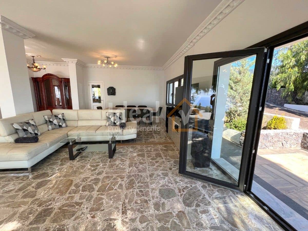 4 soveværelse Villa til salg i Guimar med swimmingpool garage - € 1.299.000 (Ref: 8467712)